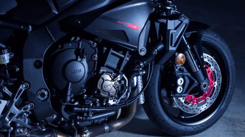 Yamaha amplia Hyper Naked con la nuova MT-10 Tourer Edition - image 009520-000104565-500x280 on https://moto.motori.net
