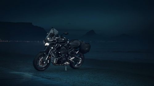 Yamaha amplia Hyper Naked con la nuova MT-10 Tourer Edition - image 009520-000104573-500x280 on https://moto.motori.net