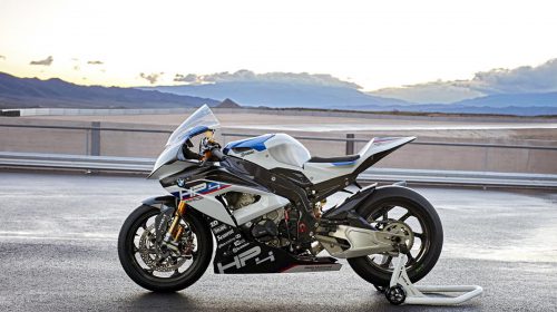 HP4 RACE BMW Motorrad: una moto da corsa purosangue - image 009534-000104665-500x280 on https://moto.motori.net