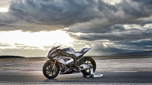 HP4 RACE BMW Motorrad: una moto da corsa purosangue - image 009534-000104668-500x280 on https://moto.motori.net