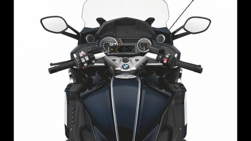 BMW Motorrad: nuovi colori ed equipaggiamenti per il MY 2018 - image 009554-000104807-500x280 on https://moto.motori.net