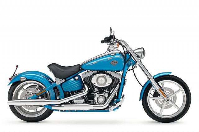 Listino Harley-Davidson CVO Softail Convertible Custom - image 13353_Harley-Davidson-6920 on https://moto.motori.net