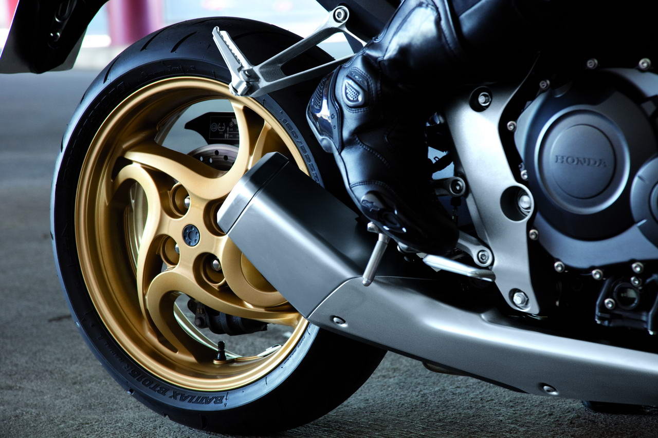 Listino Honda CB 1000R Maxi Naked - image 14644_honda-cb1000r on https://moto.motori.net