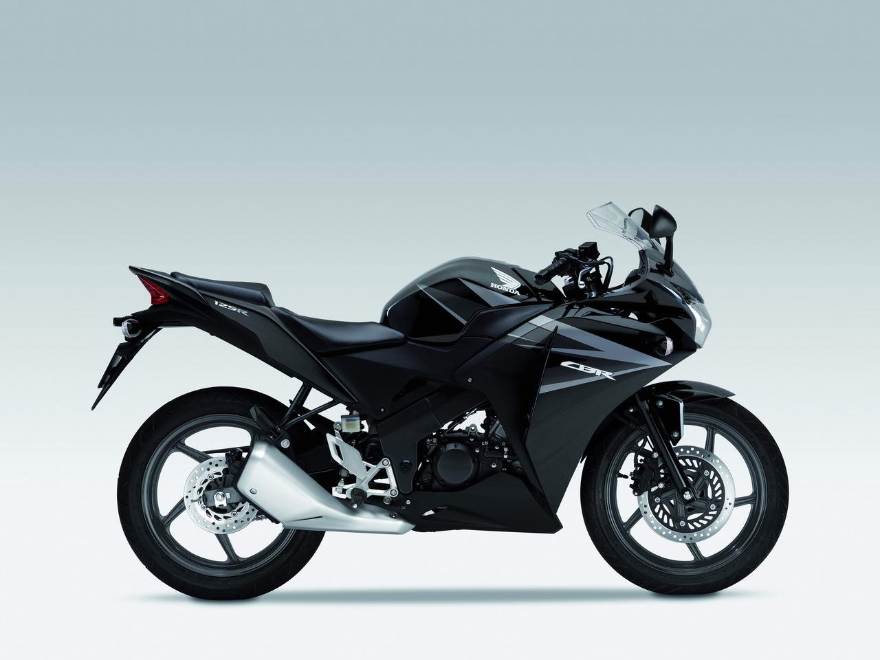 Listino Honda CBF 125 Moto 50 e 125 - image 14656_honda-cbr125-r on https://moto.motori.net