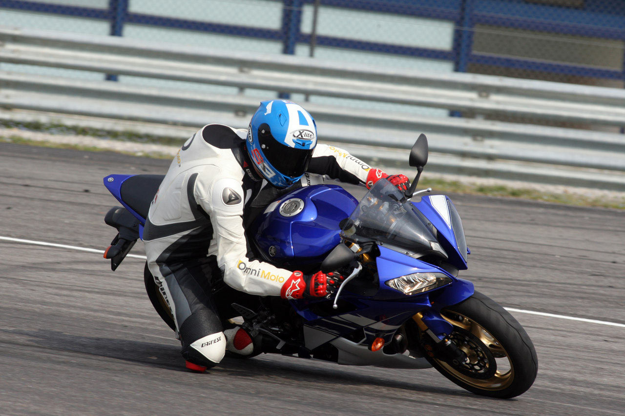 Listino Yamaha TDM900 ABS Sport-touring - image 15490_yamaha-yzfr6 on https://moto.motori.net