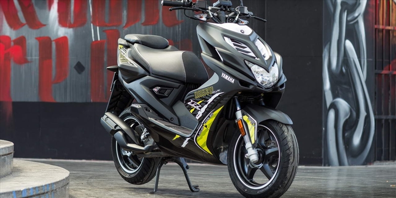 Catalogo Yamaha Aerox 50 R Naked 2014 - image 8353_1_big on https://moto.motori.net