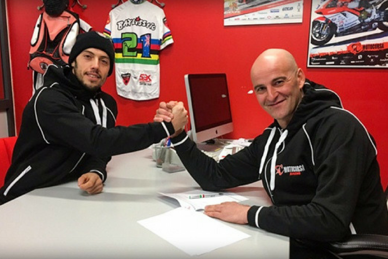 Il Team Motocorsa Racing rinnova l’accordo con Lorenzo Zanetti
