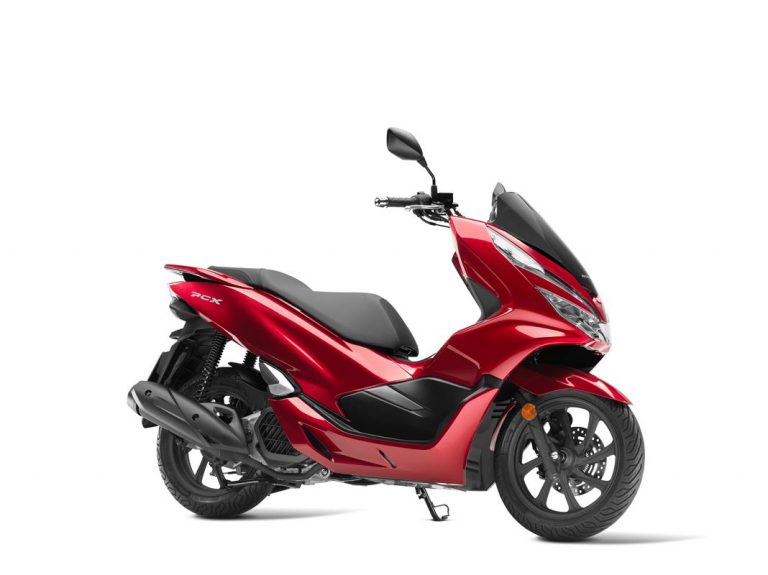 Honda PCX 125 - 2018 - image 1-768x575 on https://moto.motori.net